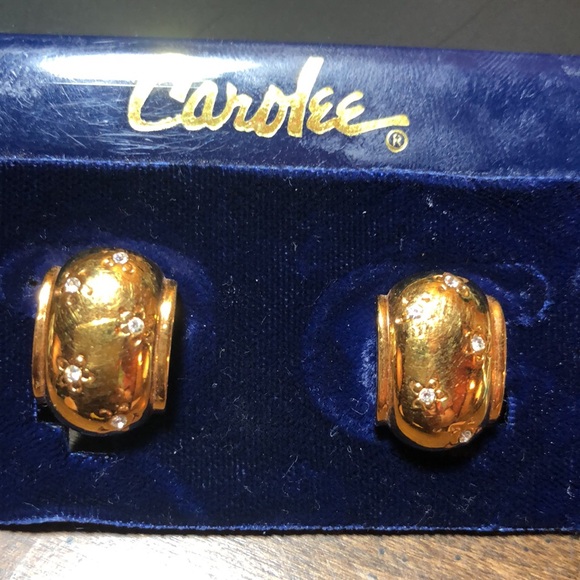 Carolee Gold Tone And Crystal Accents Clip On Earrings - Picture 2 of 9